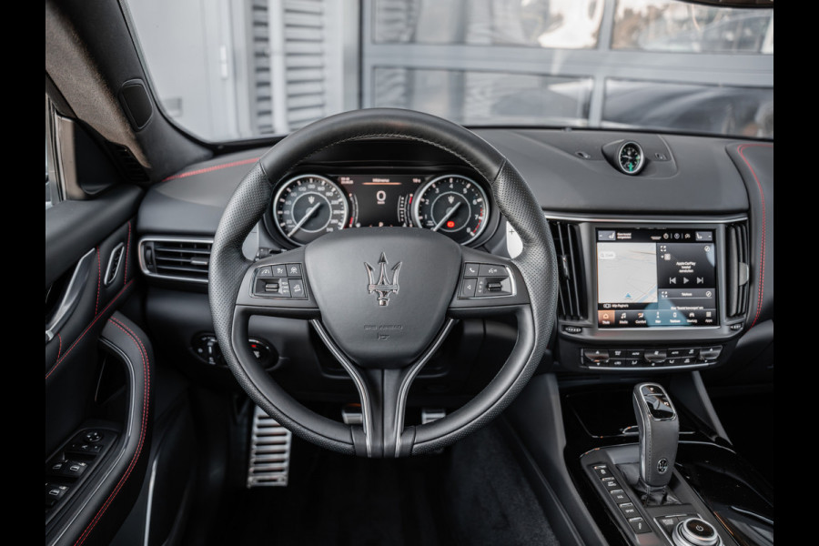 Maserati Levante 3.0 V6 Modena S | orig. NL | Panoramadak Maserati Levante 3.0 V6 Modena S | orig. NL | Panoramadak
