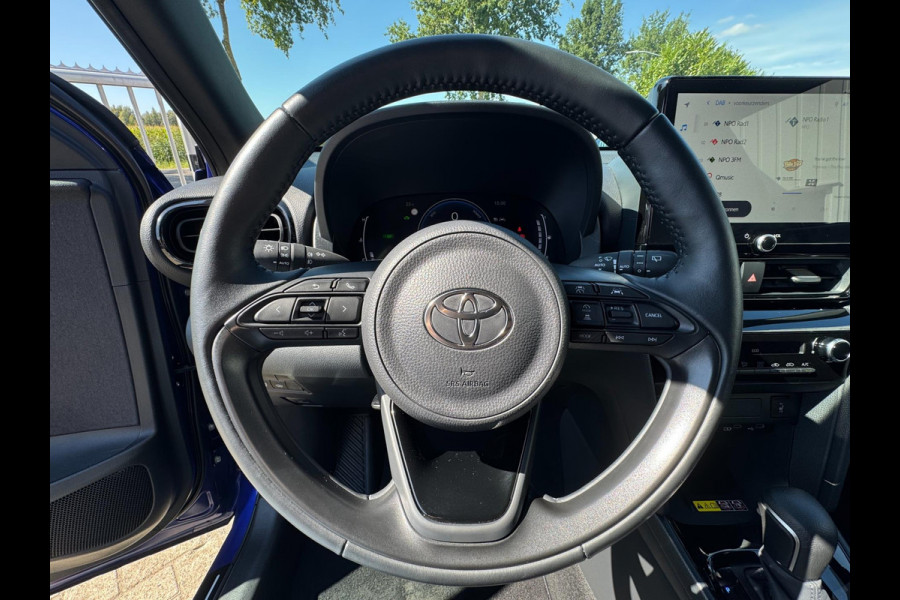 Toyota Yaris Cross 1.5 Hybrid Style STOEL/STUUR/VOORRUITVERWARMING / LED / CAMERA / ACC / LMV / ECC