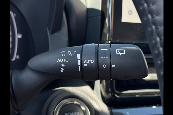 Toyota Yaris Cross 1.5 Hybrid Style STOEL/STUUR/VOORRUITVERWARMING / LED / CAMERA / ACC / LMV / ECC