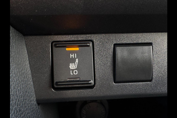 Toyota Yaris Cross 1.5 Hybrid Style STOEL/STUUR/VOORRUITVERWARMING / LED / CAMERA / ACC / LMV / ECC