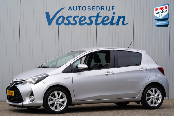 Toyota Yaris 1.5 Hybrid Dynamic / Camera / Navigatie / Privacy glas / Clima / 75dkm!