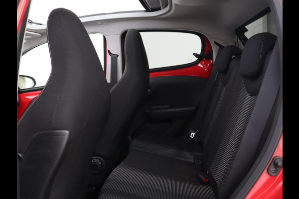 Peugeot 108 1.0 e-VTi Allure TOP | Elektrisch Vouwdak | Airco | Bluetooth | Speedlimiter | Lichtmetalen velgen