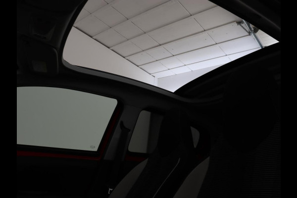 Peugeot 108 1.0 e-VTi Allure TOP | Elektrisch Vouwdak | Airco | Bluetooth | Speedlimiter | Lichtmetalen velgen