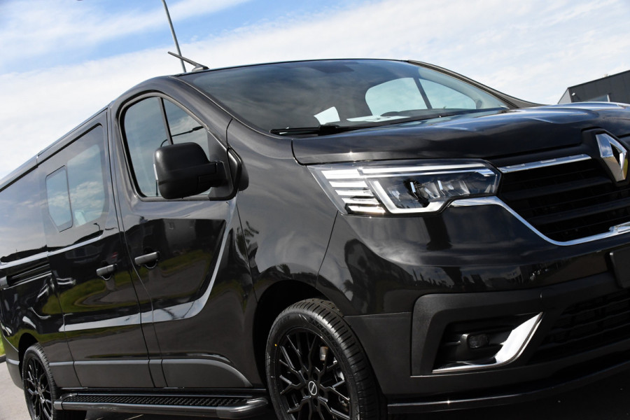 Renault Trafic 2.0 Blue dCi 170 L2H1 DC Black Edition Cruise, Carplay, 170pk, 2 x Schuifdeur, Multimedia, Automaat, Sensoren, Uniek!