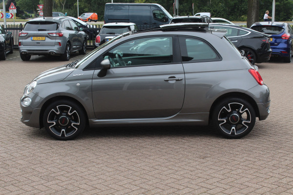Fiat 500 1.0 Hybrid Sport / Panoramadak / Navigatie / Parkeerhulp achter / 16'' / Half leder / Xenon / Cruise Control