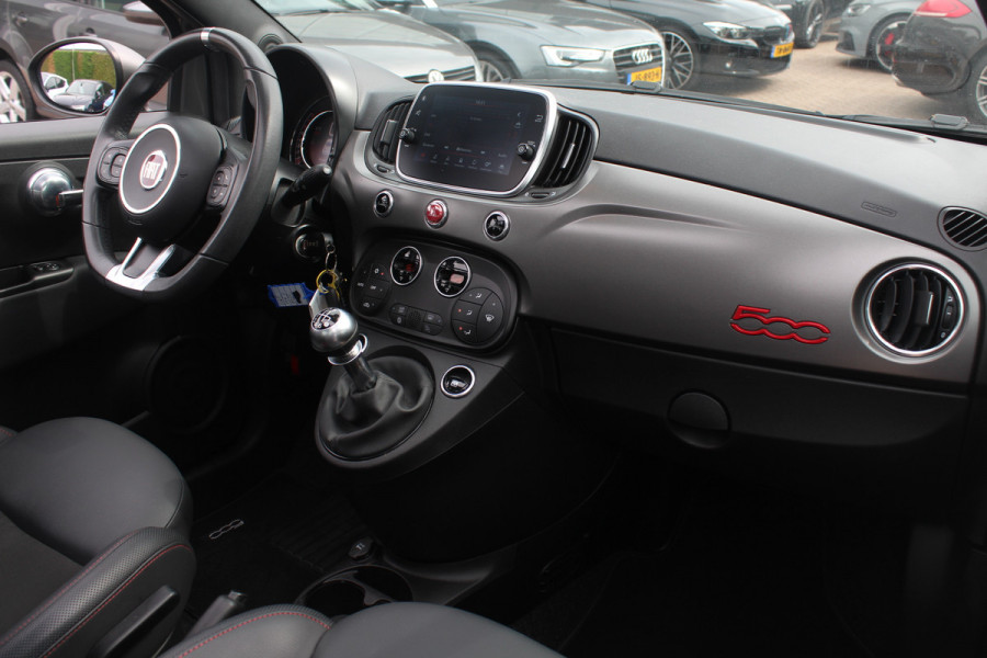 Fiat 500 1.0 Hybrid Sport / Panoramadak / Navigatie / Parkeerhulp achter / 16'' / Half leder / Xenon / Cruise Control