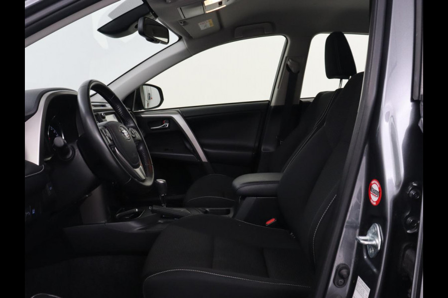 Toyota RAV4 2.5 Hybrid Dynamic | 1e eigenaar | 51.700km NAP | Trekhaak | Adaptive cruise | Camera | Climate control | Bluetooth