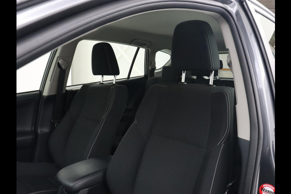 Toyota RAV4 2.5 Hybrid Dynamic | 1e eigenaar | 51.700km NAP | Trekhaak | Adaptive cruise | Camera | Climate control | Bluetooth