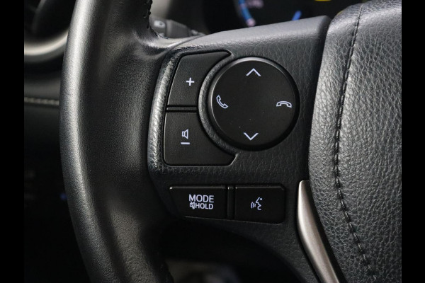 Toyota RAV4 2.5 Hybrid Dynamic | 1e eigenaar | 51.700km NAP | Trekhaak | Adaptive cruise | Camera | Climate control | Bluetooth