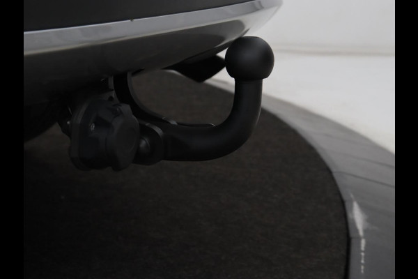 Toyota RAV4 2.5 Hybrid Dynamic | 1e eigenaar | 51.700km NAP | Trekhaak | Adaptive cruise | Camera | Climate control | Bluetooth