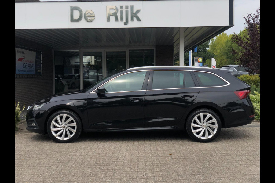Škoda Octavia Combi 1.4 TSI iV PHEV Sportline Business | ACC, Navi, DAB, Carplay/Android, Stoelverw, Clima |