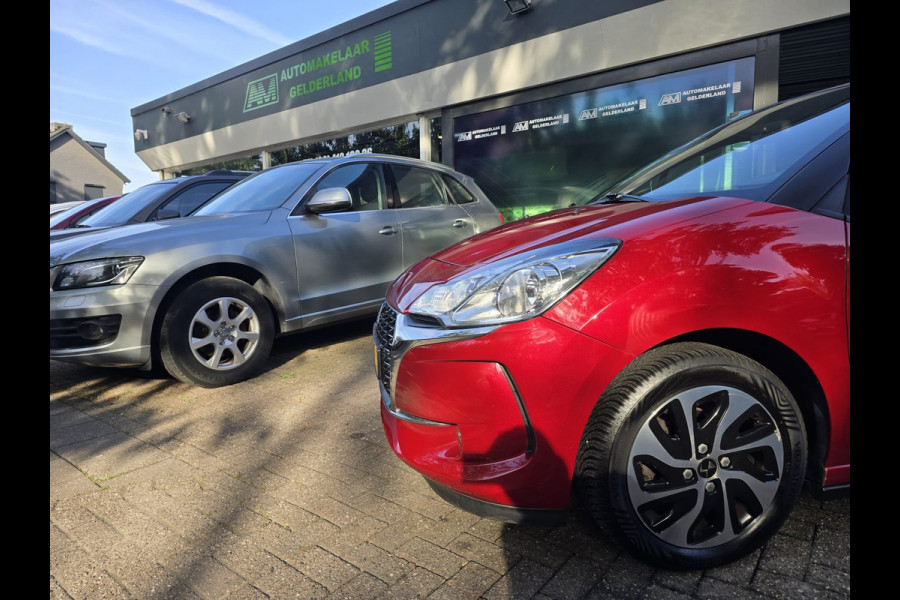 DS DS 3 1.2 PureTech So Chic | 2E EIGENAAR | 12MND GARANTIE | NAVI | CRUISE | LEDER | DS DS 3 1.2 PureTech So Chic | 2E EIGENAAR | 12MND GARANTIE | NAVI | CRUISE | LEDER |