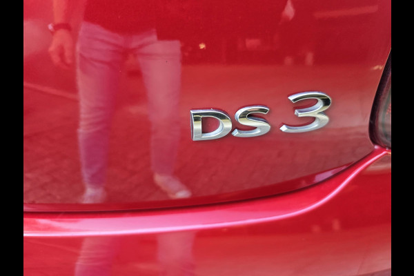 DS DS 3 1.2 PureTech So Chic | 2E EIGENAAR | 12MND GARANTIE | NAVI | CRUISE | LEDER | DS DS 3 1.2 PureTech So Chic | 2E EIGENAAR | 12MND GARANTIE | NAVI | CRUISE | LEDER |