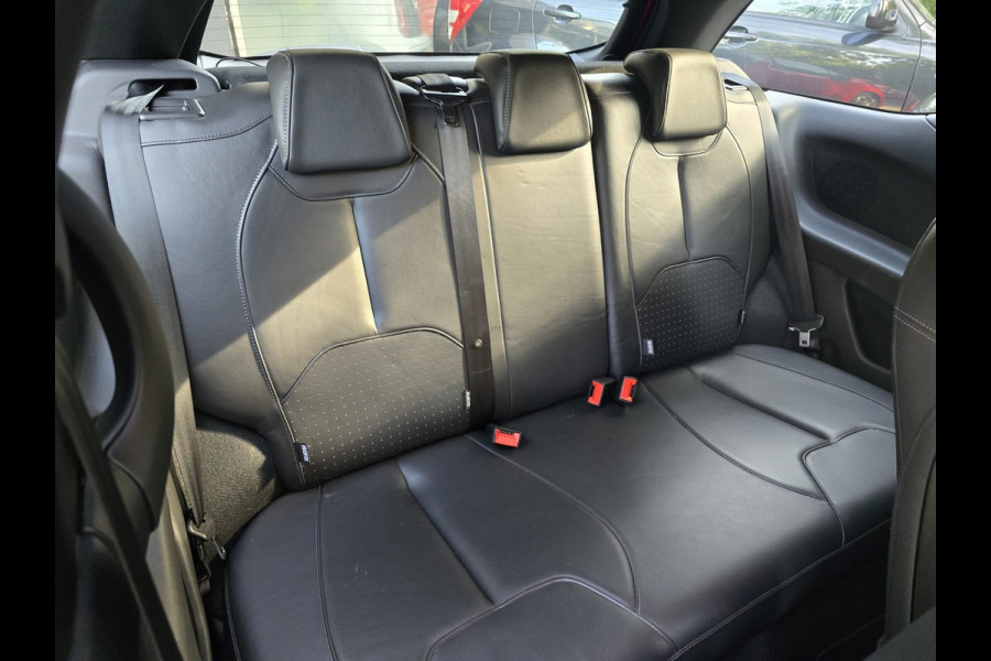 DS DS 3 1.2 PureTech So Chic | 2E EIGENAAR | 12MND GARANTIE | NAVI | CRUISE | LEDER | DS DS 3 1.2 PureTech So Chic | 2E EIGENAAR | 12MND GARANTIE | NAVI | CRUISE | LEDER |