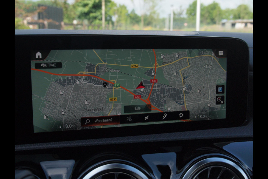 Mercedes-Benz CLA-Klasse 250 e Premium Plus | Panoramadak | Lederen Bekleding | Burmester | 360°-camera | NL-Auto |