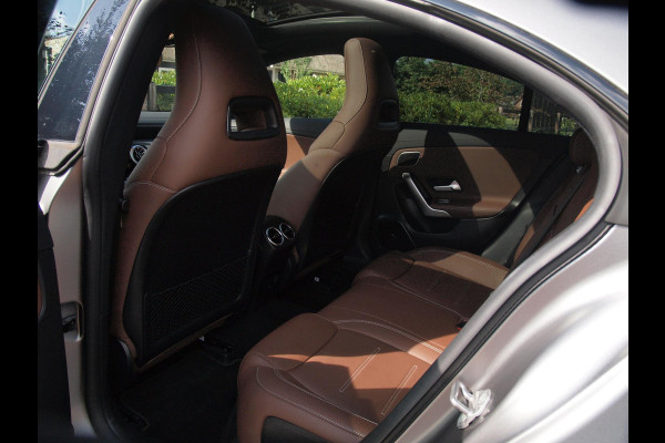 Mercedes-Benz CLA-Klasse 250 e Premium Plus | Panoramadak | Lederen Bekleding | Burmester | 360°-camera | NL-Auto |