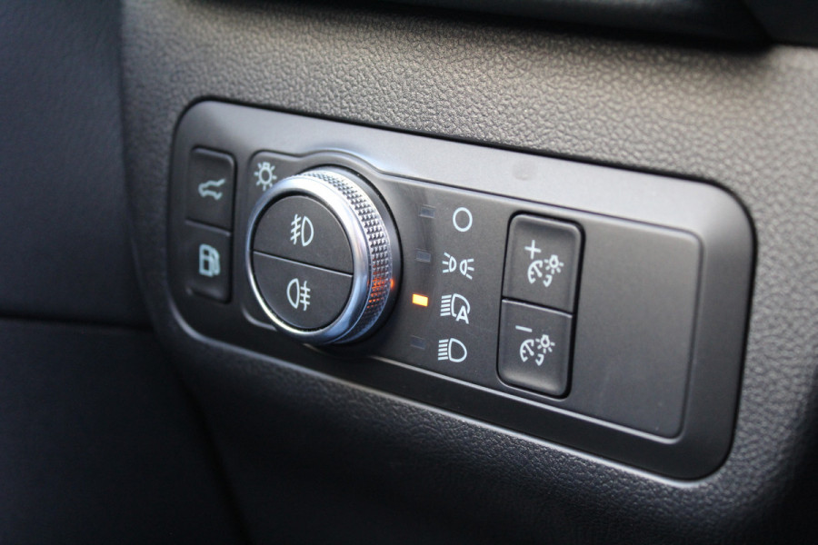 Ford Kuga 2.5 PHEV ST-Line X | Panoramadak | 19'' | BLIS | B&O | Head-up | Winterpack