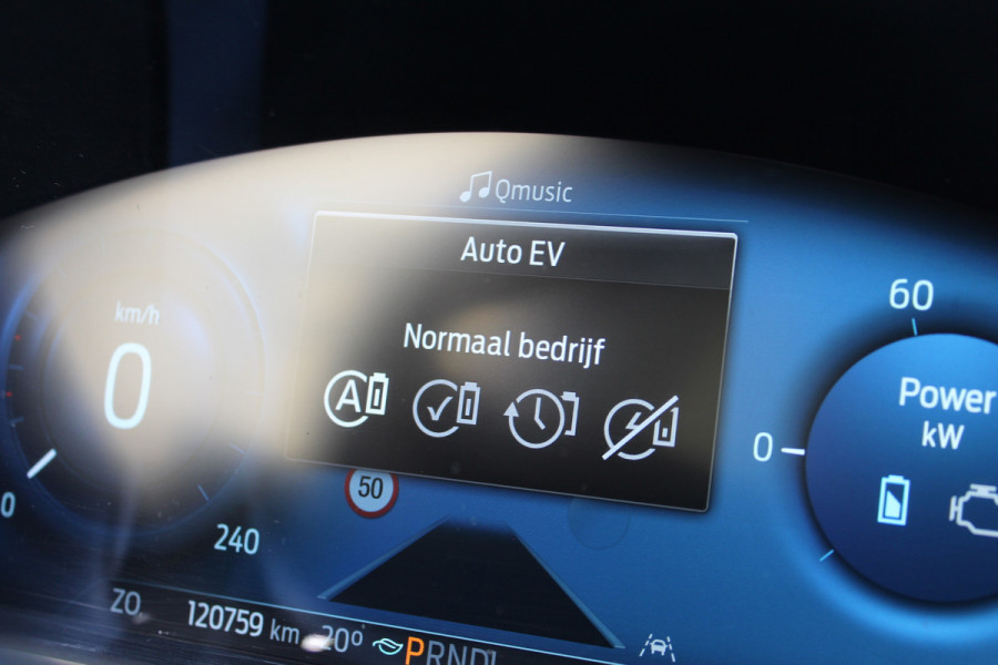 Ford Kuga 2.5 PHEV ST-Line X | Panoramadak | 19'' | BLIS | B&O | Head-up | Winterpack