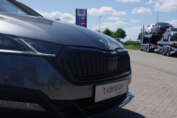 Škoda Octavia Combi 1.4 TSI iV PHEV Sportline Business, Camera, Stoelverwarming, Carplay,