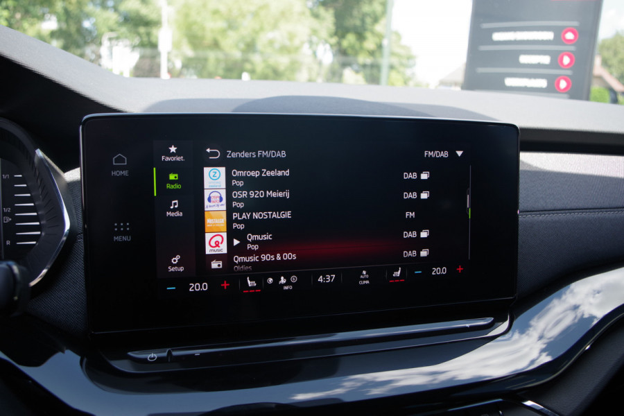 Škoda Octavia Combi 1.4 TSI iV PHEV Sportline Business, Camera, Stoelverwarming, Carplay,