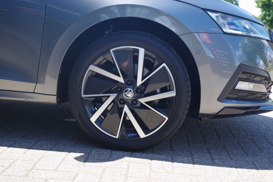 Škoda Octavia Combi 1.4 TSI iV PHEV Sportline Business, Camera, Stoelverwarming, Carplay,