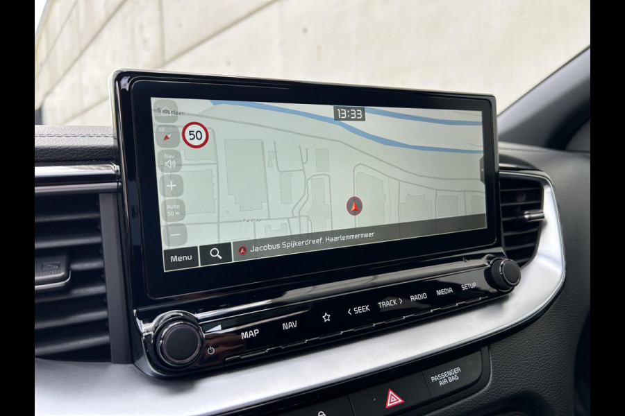 Kia ProCeed 1.0 T-GDI GT-Line | Panoramadak | Leder/Alcantara | Achteruitrijcamera | 17” Velgen | Stuur-/Stoelverwarming | Apple CarPlay/Android Auto | Clima | Key-Less sleutel | Cruise control | LED