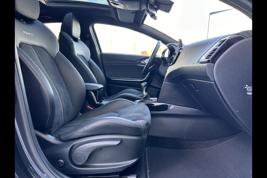Kia ProCeed 1.0 T-GDI GT-Line | Panoramadak | Leder/Alcantara | Achteruitrijcamera | 17” Velgen | Stuur-/Stoelverwarming | Apple CarPlay/Android Auto | Clima | Key-Less sleutel | Cruise control | LED