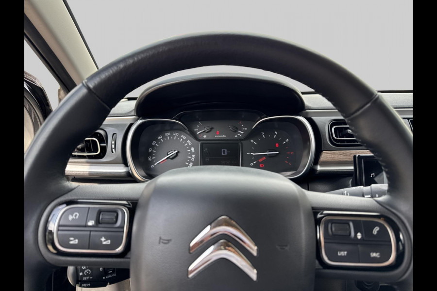 Citroën C3 1.2 PureTech Shine Keurige auto I LAGE KM STAND