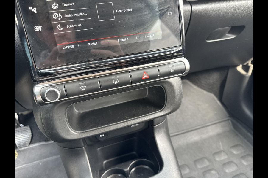 Citroën C3 1.2 PureTech Shine Keurige auto I LAGE KM STAND