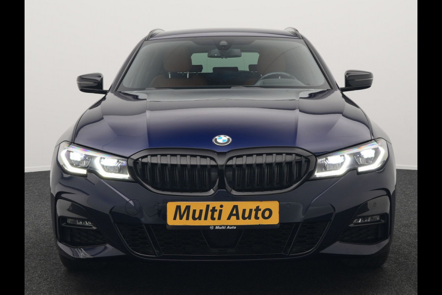 BMW 3 Serie Touring 330e M Sport Plug in Hybrid 293pk Dealer O.H PHEV | Trekhaak Af Fabriek | Laser LED | Head Up | Adaptive Cruise | Apple Carplay | Keyless | Lederen Sportstoelen Verwarmd | Camera | Virtual | Navigatie | DAB | 19"L.M |