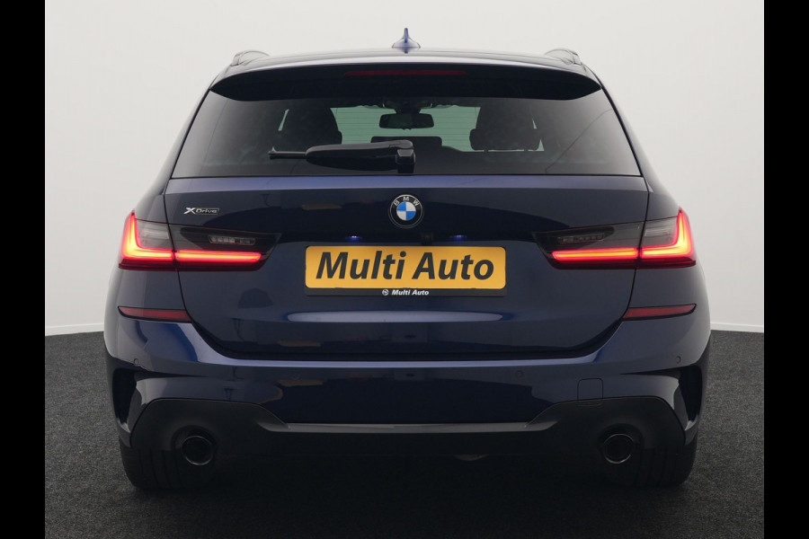 BMW 3 Serie Touring 330e M Sport Plug in Hybrid 293pk Dealer O.H PHEV | Trekhaak Af Fabriek | Laser LED | Head Up | Adaptive Cruise | Apple Carplay | Keyless | Lederen Sportstoelen Verwarmd | Camera | Virtual | Navigatie | DAB | 19"L.M |