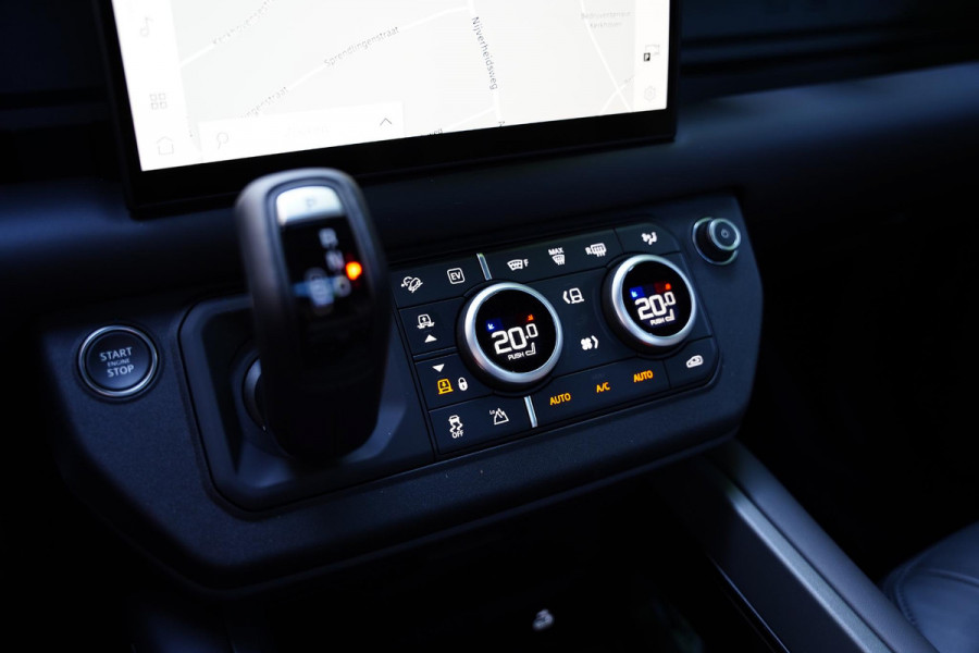 Land Rover Defender 110 P 300 E 110 X-Dynamic HSE NIEUW MODELJAAR  2026