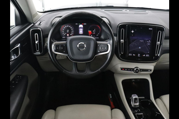 Volvo XC40 1.5 T5 Twin Engine Inscription | Panoramadak | Leder | Harman/Kardon | Stoelverwarming | Carplay | Camera | Navigatie | Adaptive cruise | PHEV | Plug In