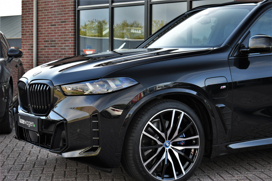BMW X5 xDrive50e M-Sport Pro Pano Comf-zetels H/K HUD 360 22-inch BTW-AUTO!