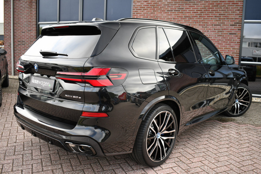 BMW X5 xDrive50e M-Sport Pro Pano Comf-zetels H/K HUD 360 22-inch BTW-AUTO!