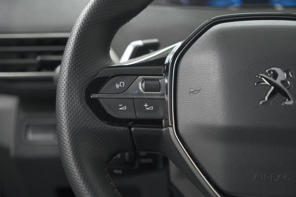 Peugeot 3008 1.2 Hybrid 136 GT | 360 Camera | Adaptieve Cruise Control | Elektronische Kofferklep | Navigatie