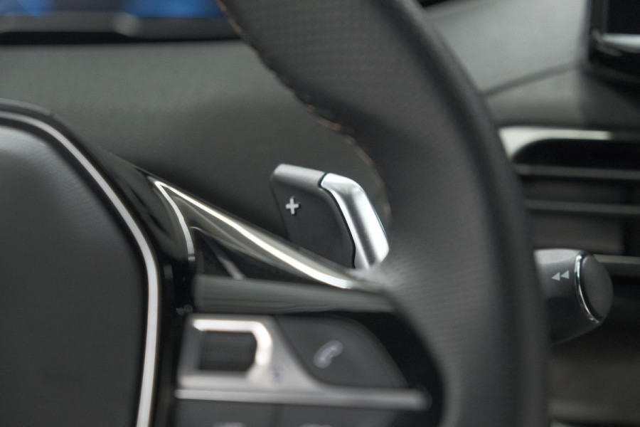 Peugeot 3008 1.2 Hybrid 136 GT | 360 Camera | Adaptieve Cruise Control | Elektronische Kofferklep | Navigatie