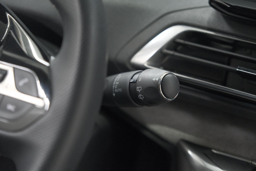 Peugeot 3008 1.2 Hybrid 136 GT | 360 Camera | Adaptieve Cruise Control | Elektronische Kofferklep | Navigatie