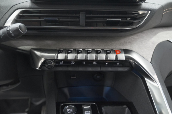 Peugeot 3008 1.2 Hybrid 136 GT | 360 Camera | Adaptieve Cruise Control | Elektronische Kofferklep | Navigatie