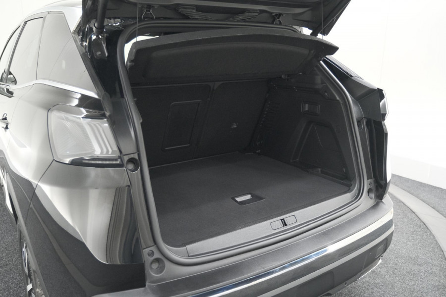 Peugeot 3008 1.2 Hybrid 136 GT | 360 Camera | Adaptieve Cruise Control | Elektronische Kofferklep | Navigatie