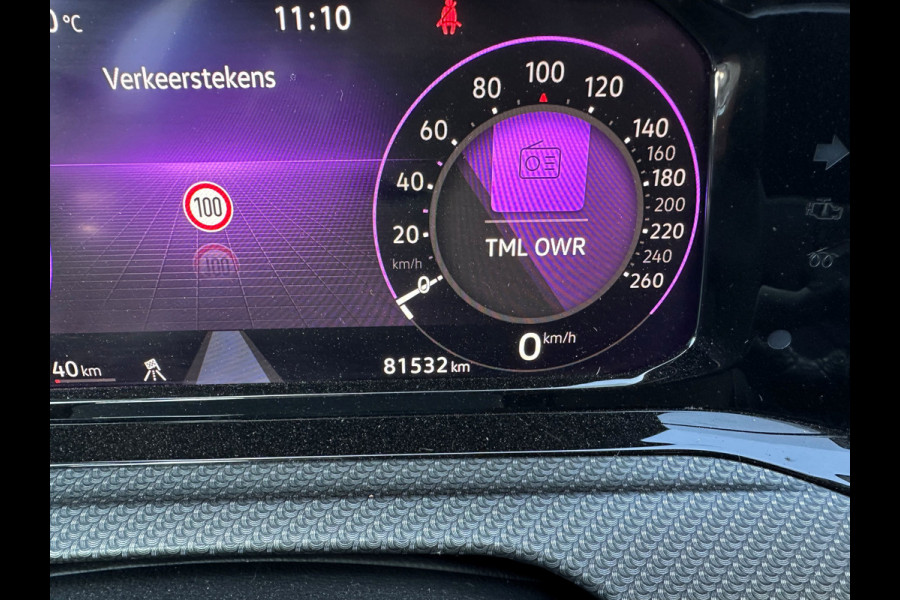 Volkswagen Golf 1.5 TSI R-Line Business