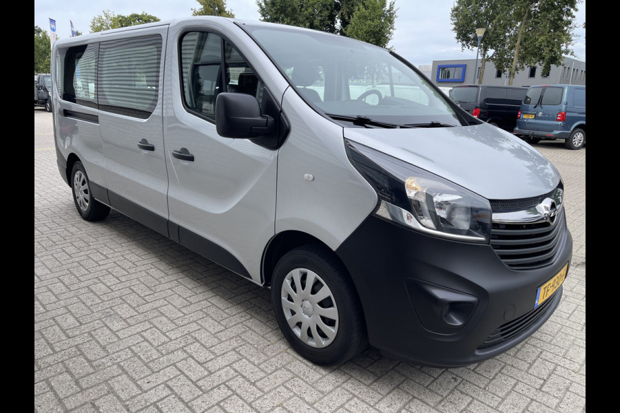 Opel Vivaro Combi 1.6 CDTI 125pk L2H1 BiTurbo ecoFLEX / 9 persoons / vaste prijs rijklaar € 21.950 incl btw bpm / euro 6 diesel / isofix / airco / cruise / navigatie / zilver metallic
