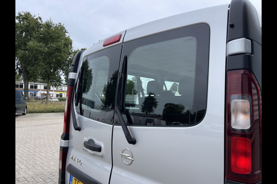 Opel Vivaro Combi 1.6 CDTI 125pk L2H1 BiTurbo ecoFLEX / 9 persoons / vaste prijs rijklaar € 21.950 incl btw bpm / euro 6 diesel / isofix / airco / cruise / navigatie / zilver metallic