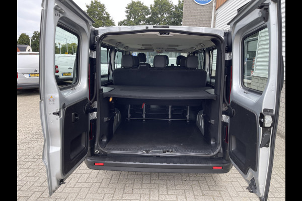 Opel Vivaro Combi 1.6 CDTI 125pk L2H1 BiTurbo ecoFLEX / 9 persoons / vaste prijs rijklaar € 21.950 incl btw bpm / euro 6 diesel / isofix / airco / cruise / navigatie / zilver metallic