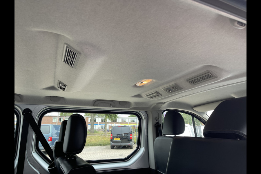 Opel Vivaro Combi 1.6 CDTI 125pk L2H1 BiTurbo ecoFLEX / 9 persoons / vaste prijs rijklaar € 21.950 incl btw bpm / euro 6 diesel / isofix / airco / cruise / navigatie / zilver metallic