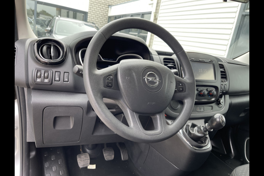Opel Vivaro Combi 1.6 CDTI 125pk L2H1 BiTurbo ecoFLEX / 9 persoons / vaste prijs rijklaar € 21.950 incl btw bpm / euro 6 diesel / isofix / airco / cruise / navigatie / zilver metallic