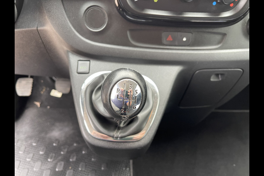 Opel Vivaro Combi 1.6 CDTI 125pk L2H1 BiTurbo ecoFLEX / 9 persoons / vaste prijs rijklaar € 21.950 incl btw bpm / euro 6 diesel / isofix / airco / cruise / navigatie / zilver metallic