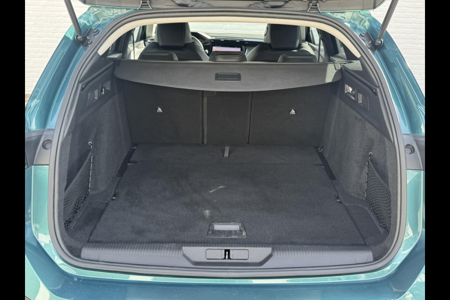 Peugeot 308 SW 1.2 PureTech Allure Trekhaak Camera Navigatie Carplay