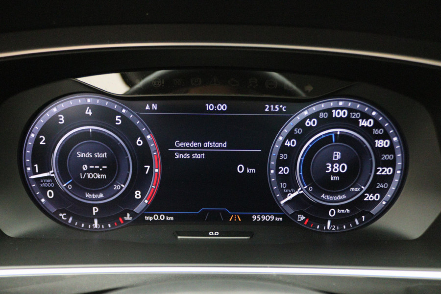 Volkswagen Tiguan 1.4 TSI ACT Highline R-Line Virtual Cockpit, ACC, Apple Carplay, Camera, DAB, Trekhaak, 19"