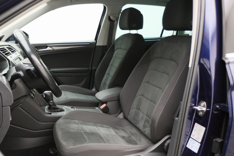 Volkswagen Tiguan 1.4 TSI ACT Highline R-Line Virtual Cockpit, ACC, Apple Carplay, Camera, DAB, Trekhaak, 19"